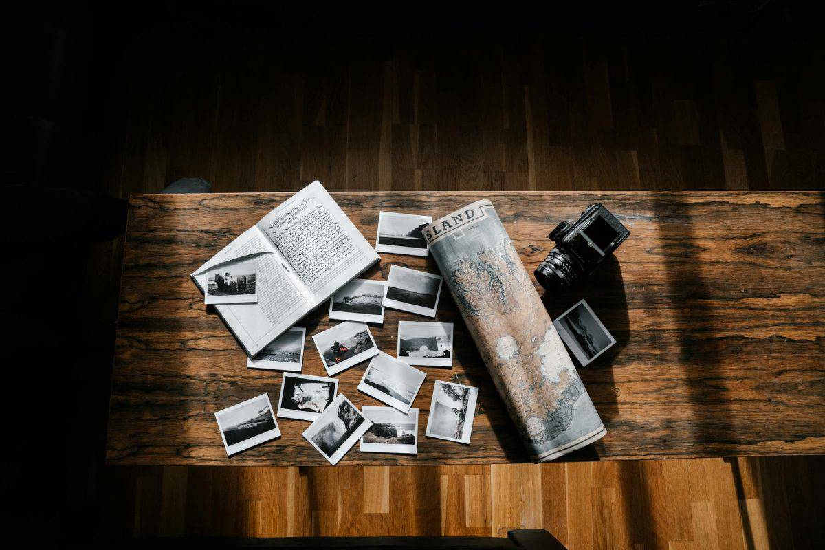 Travel journal: ideas and tools to create your unforgettable memories