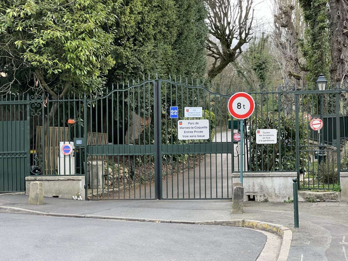 Découvrez Marnes-la-Coquette : guide touristique, attractions et activités
