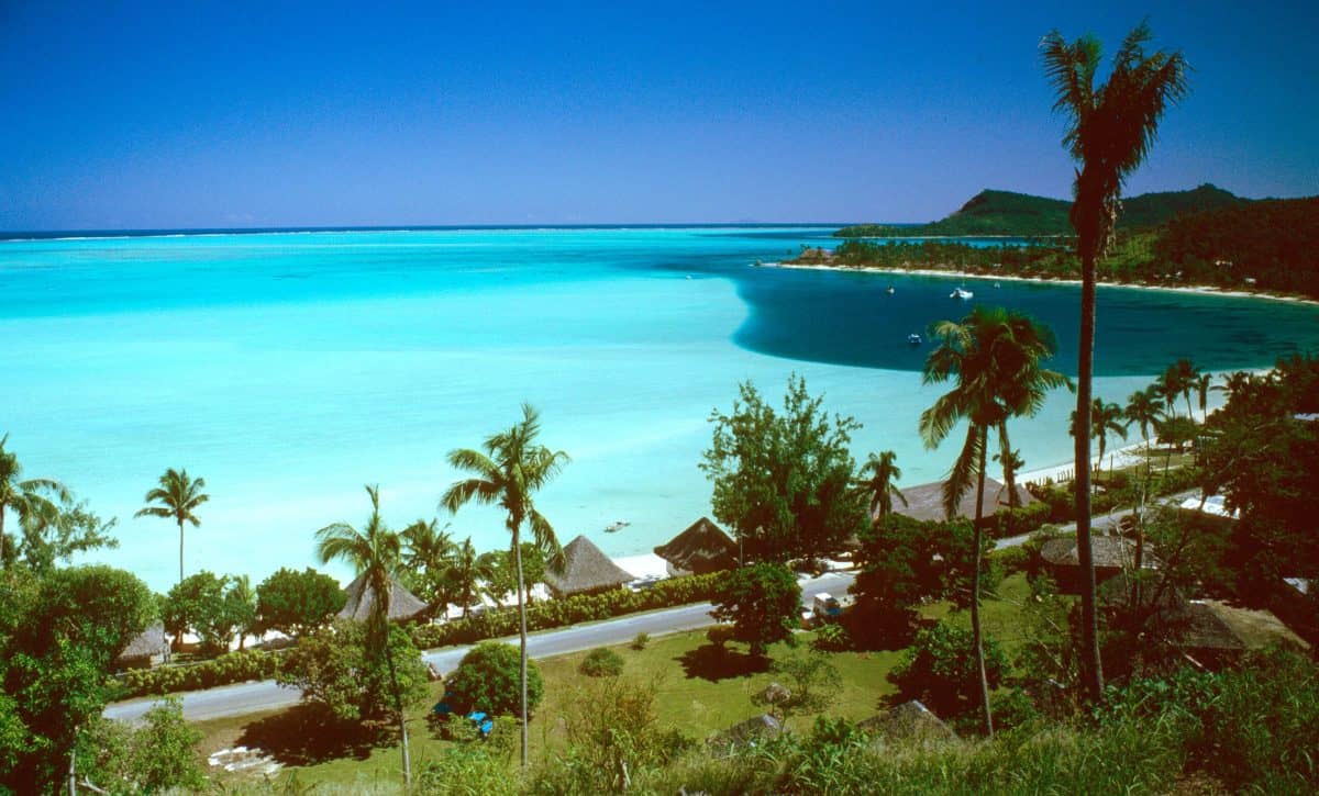 Trip to Bora Bora: all-inclusive stays from €1955